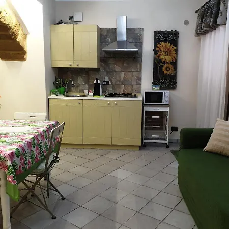 La Reggia Degli Dei - Monolocale Apartment